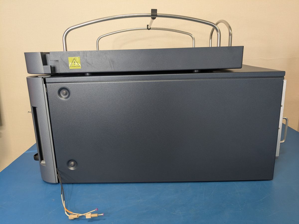 Waters 186015006 ACQUITY UPLC Sample Manager with Solvent Tray [d1249789021]