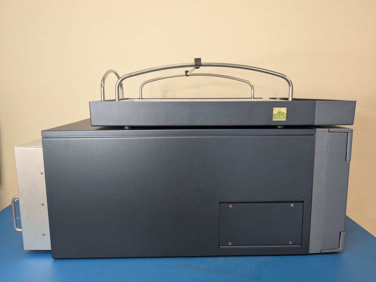 Waters 186015006 ACQUITY UPLC Sample Manager with Solvent Tray [d1249789021]