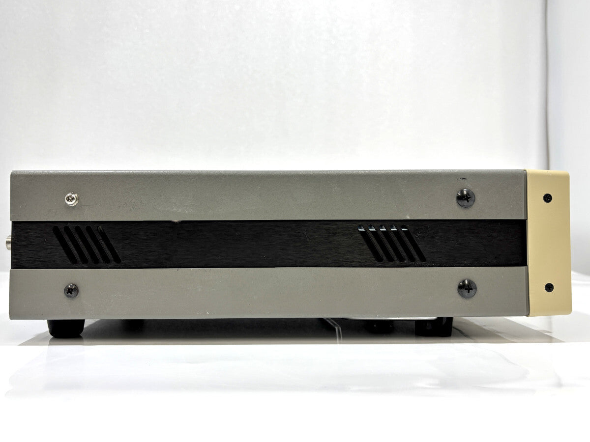 Stanford Research SR560 Low Noise Voltage Preamplifier DC-1MHz [f1249800991]
