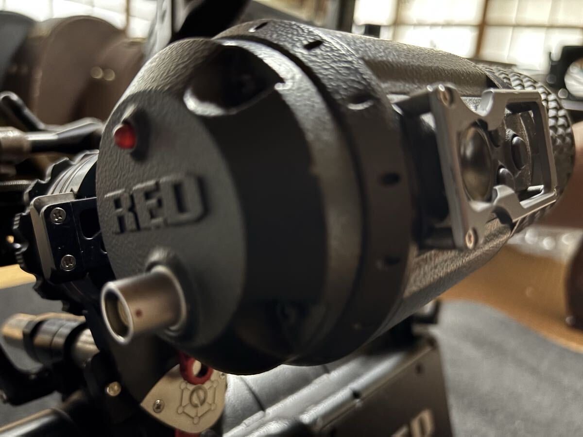 RED ONE Mysterium-X Digital Cinema Camera Full Rig with Finder Monitor CF Cards [u1249841333]