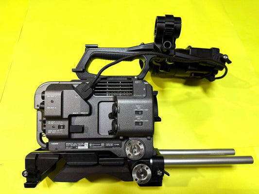 SONY PXW-FX9 XDCAM Camera 196 Hours with VCT-FS7 ECM-MS2 SENNHEISER MZW400 [1249825341]
