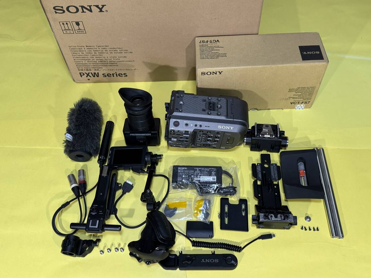 SONY PXW-FX9 XDCAM Camera 196 Hours with VCT-FS7 ECM-MS2 SENNHEISER MZW400 [1249825341]