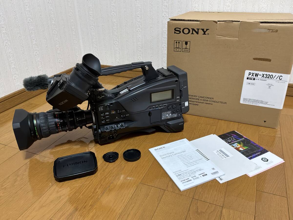 Sony PXW-X320 XDCAM Camera with Fujinon XS17×5.5BRM-M38 Lens [o1250106144]