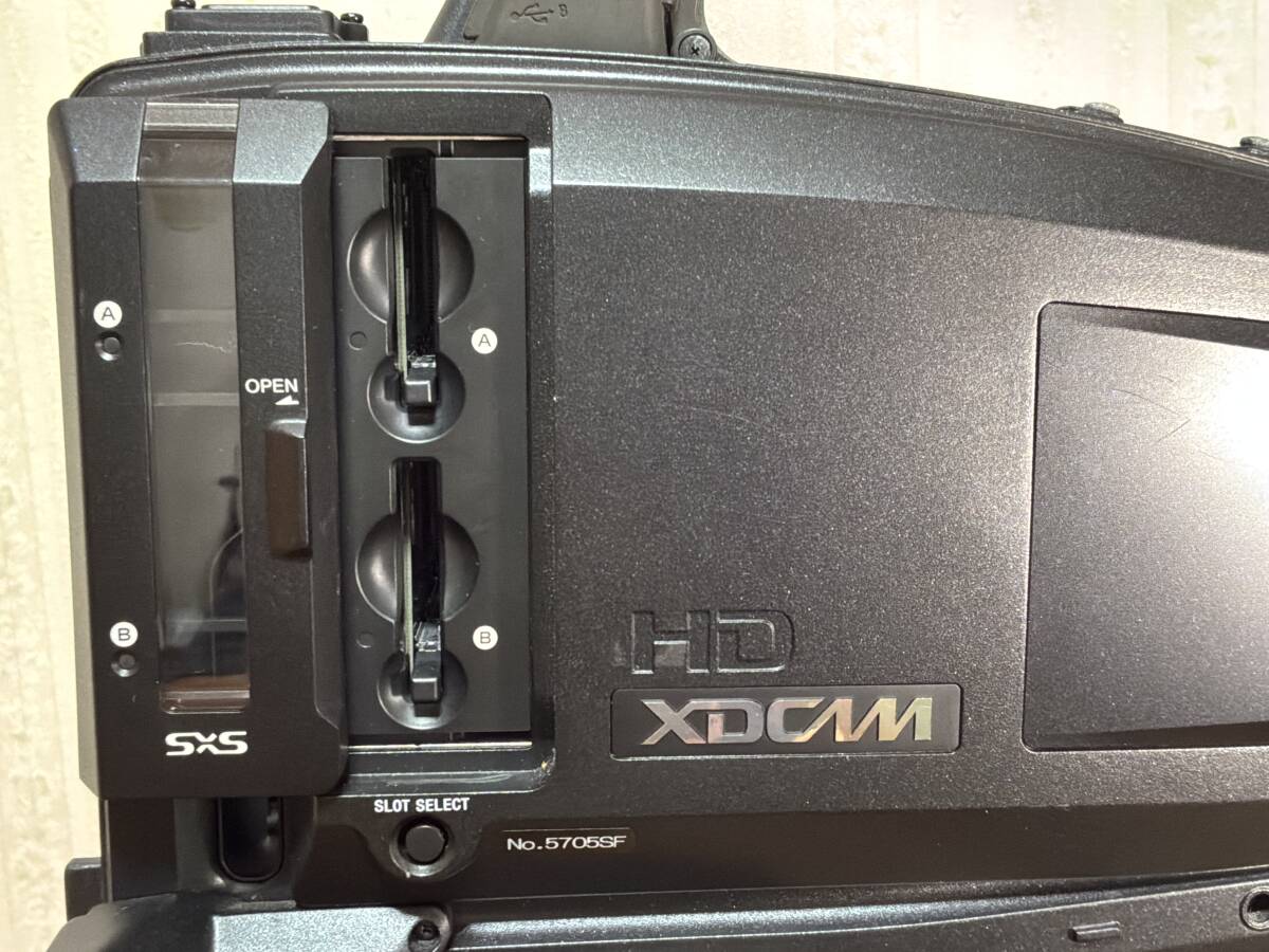 Sony PXW-X320 XDCAM Camera with Fujinon XS17×5.5BRM-M38 Lens [o1250106144]