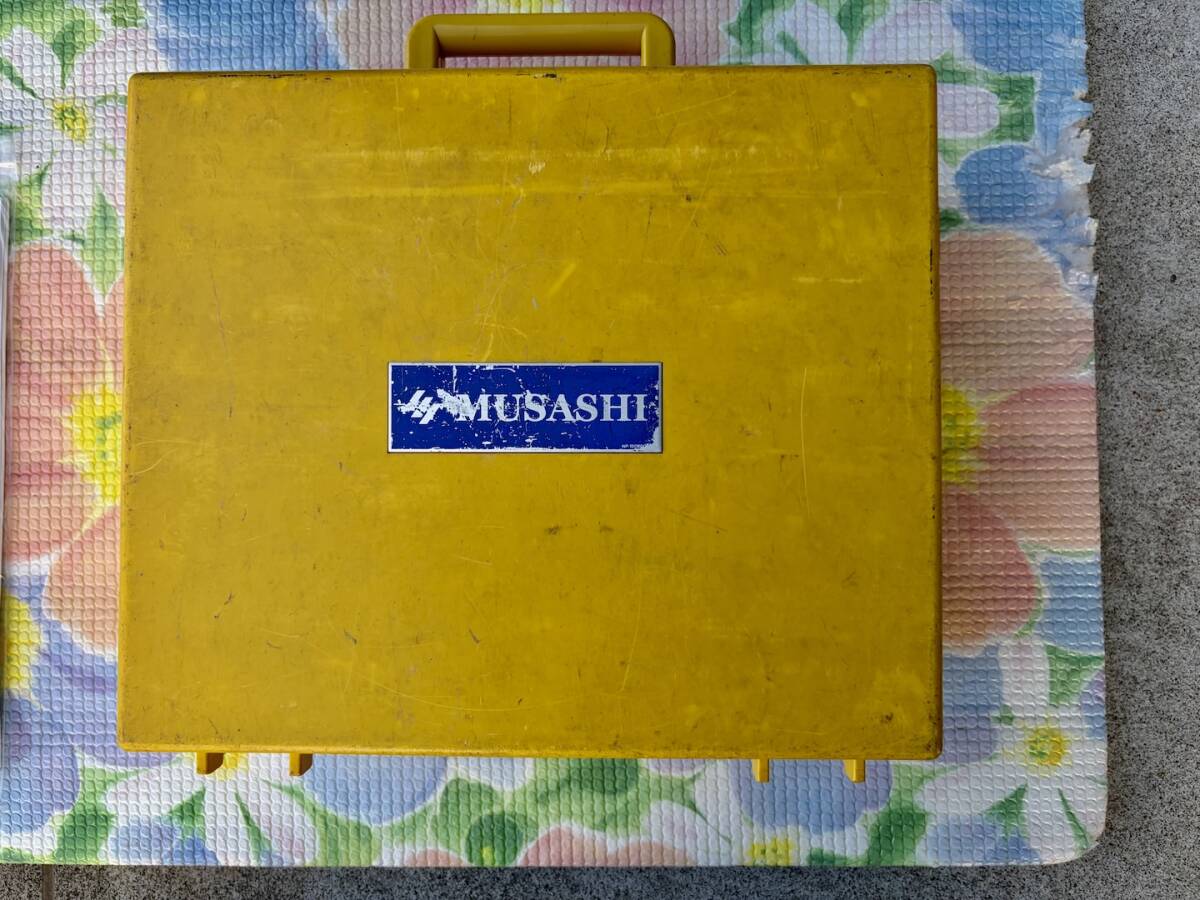 Musashi Intec DI-11N Insulation Resistance Tester High Voltage [r1250216993]