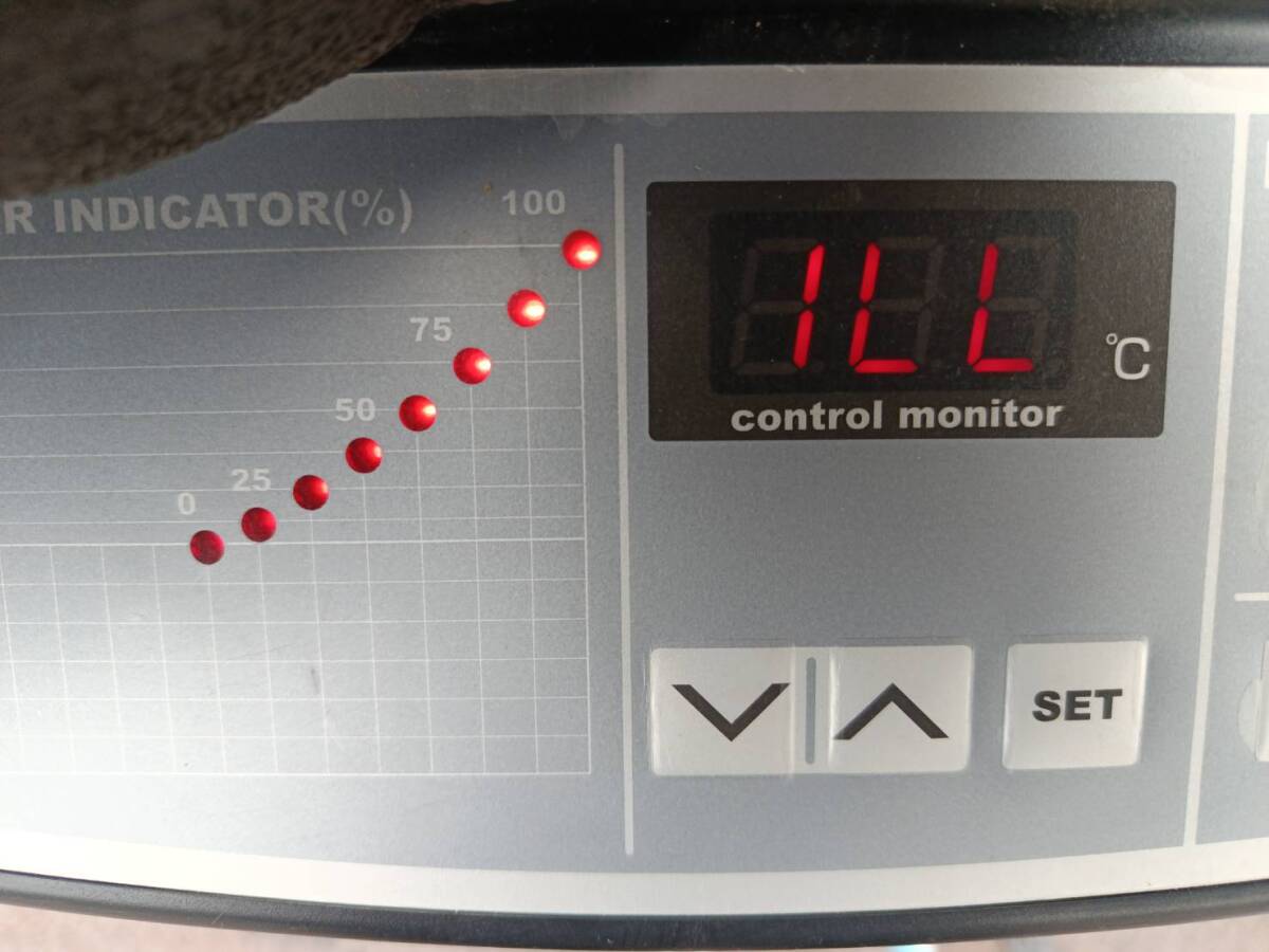 ORION RKE750A1-V-G2 Inverter Chiller with Small Water Tank 3-phase 200V [x1250242277]