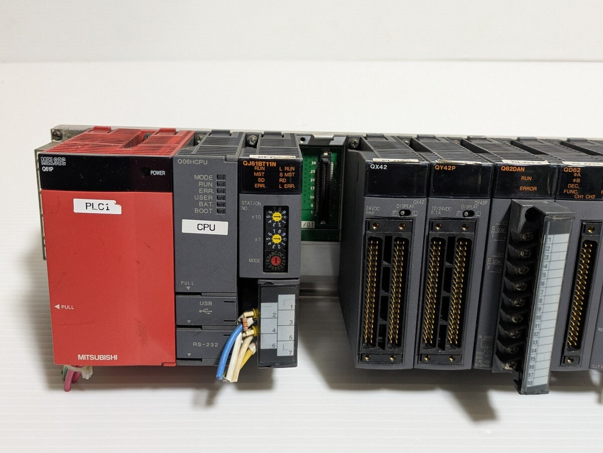 Mitsubishi Electric Q61P QJ61BT11N Q06HCPU QX42 QY42P Q62DAN QD62 13 pcs [x1205307276]