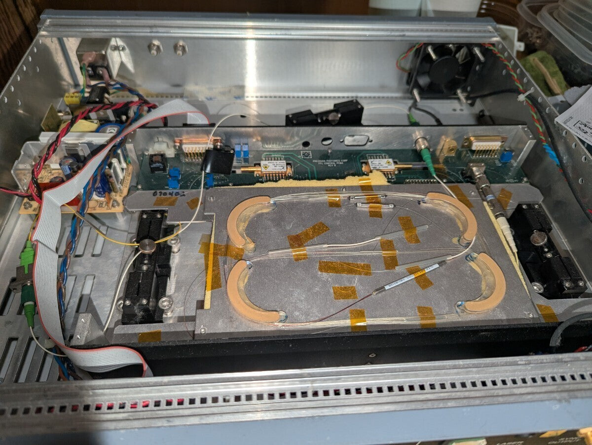 Precision Photonics FFL1560-MP-SM Femtosecond Fiber Laser (for parts) [c1235079870]