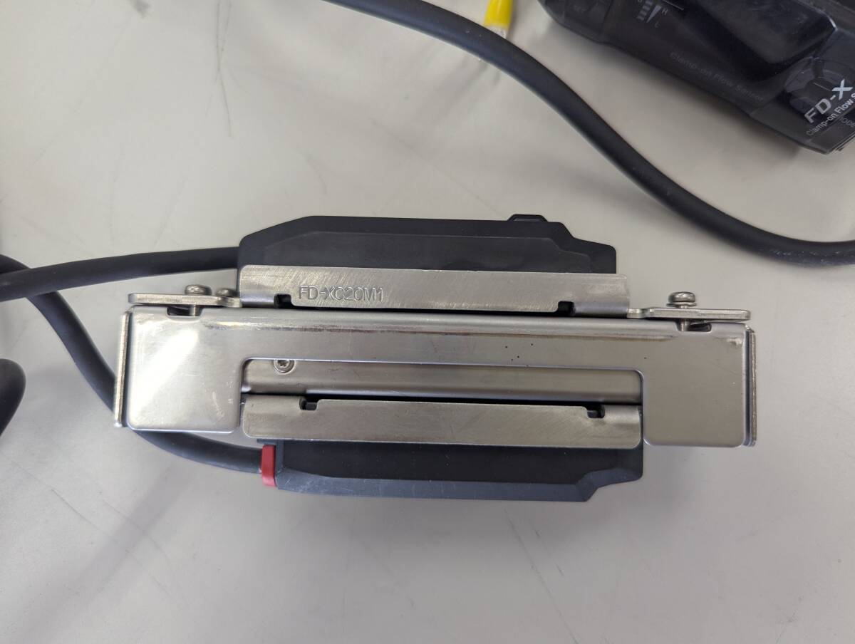 Keyence FD-X1 Flow Meter Set Metal φ10.8 to 14 [h1180314668]