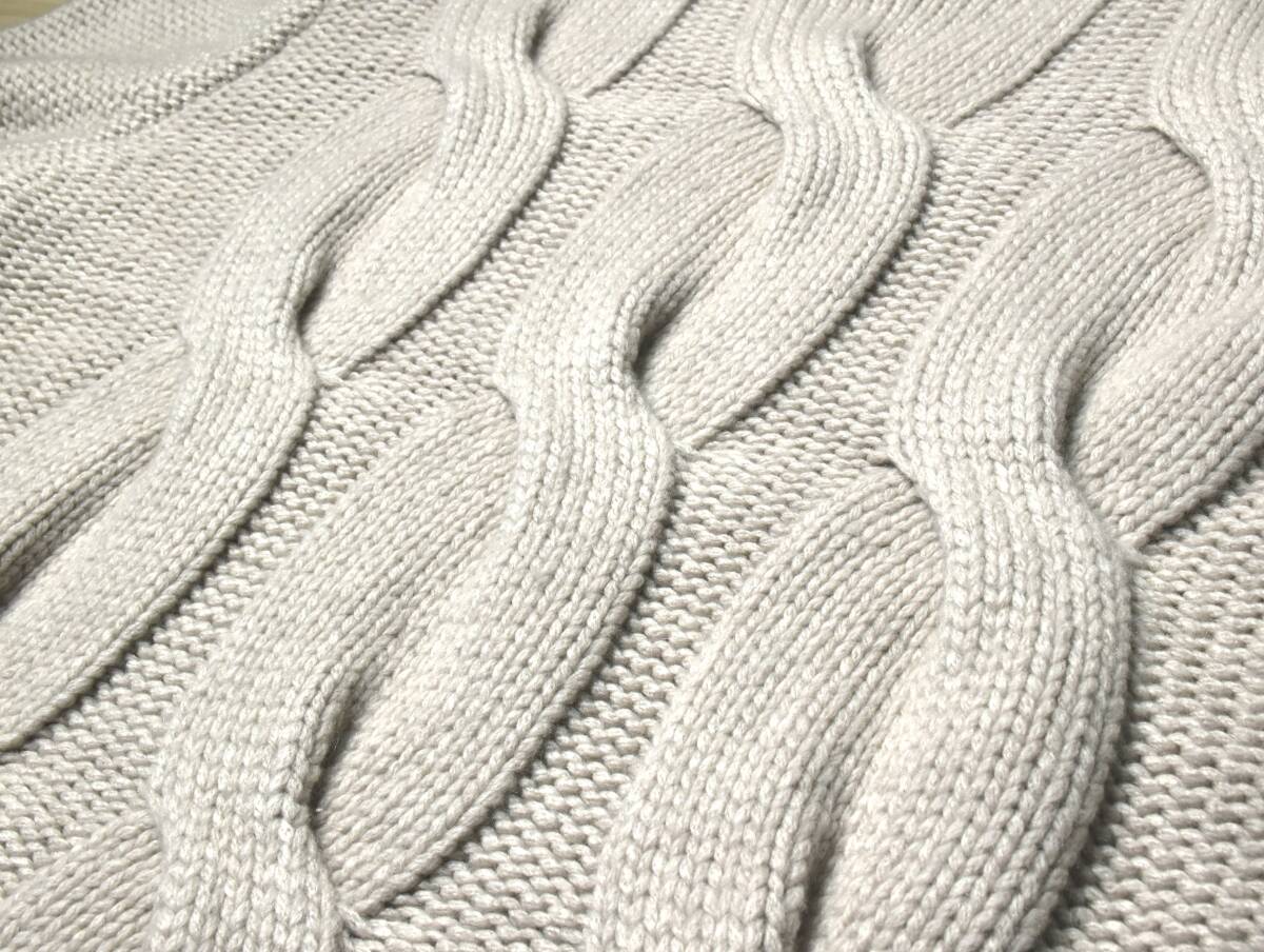 650,000 [Brioni Brioni New] 100% of the highest quality cashmere ◇ Luxurious volume that will make you feel happy ◇ Designed knitting! Thick low gauge cashmere sweater [m1211626815]
