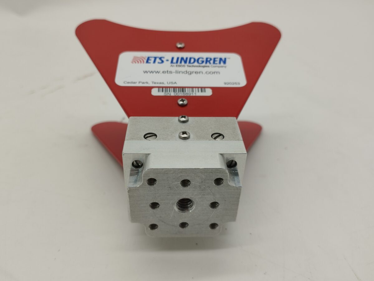 ETS-Lindgren 3116C Double Ridged Guide Antenna with Tripod 10GHz-40GHz 20W [p1246630546]