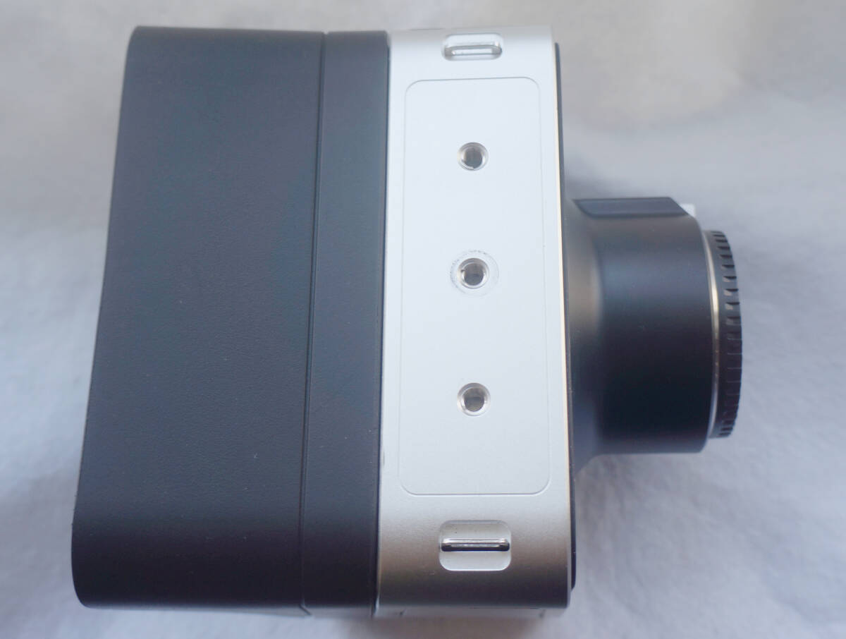 Blackmagic Design Production Camera 4k with Canon EOS ef-s Mount [t1249301177]