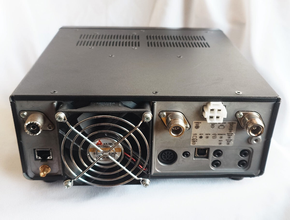 ICOM IC-9700 50W 144/430/1200 Transceiver [l1211065553]