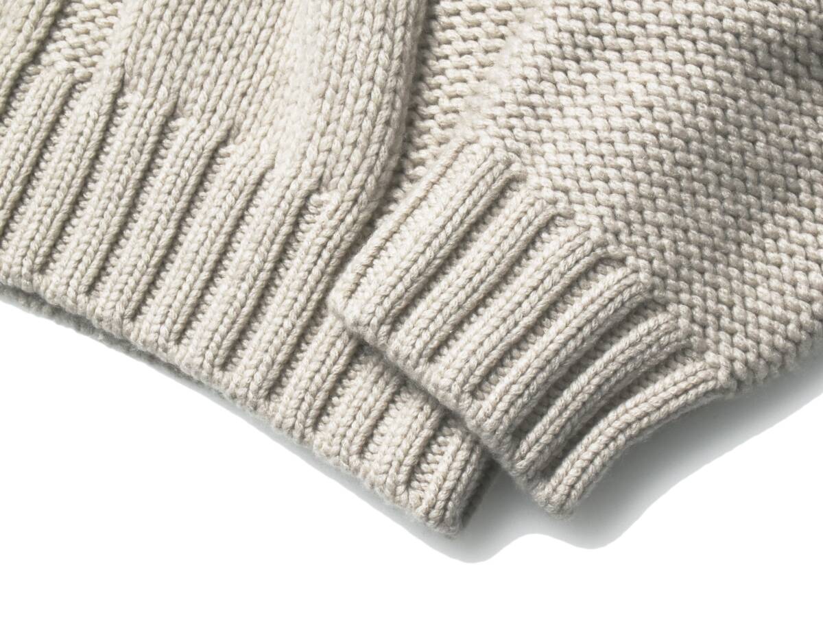 650,000 [Brioni Brioni New] 100% of the highest quality cashmere ◇ Luxurious volume that will make you feel happy ◇ Designed knitting! Thick low gauge cashmere sweater [m1211626815]