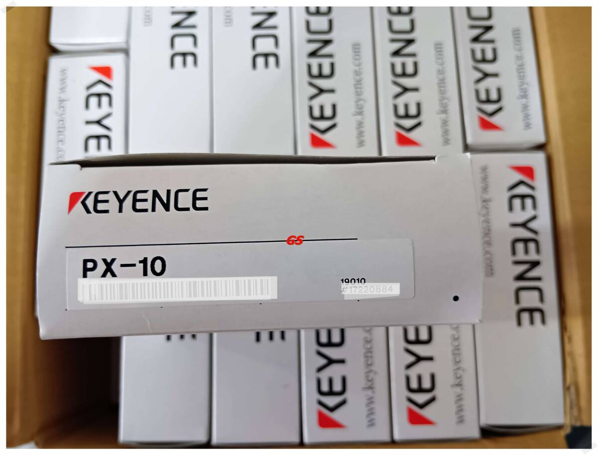 KEYENCE PX-10 Digital Photoelectric Sensor 10 Pieces Unused [d1201992240]