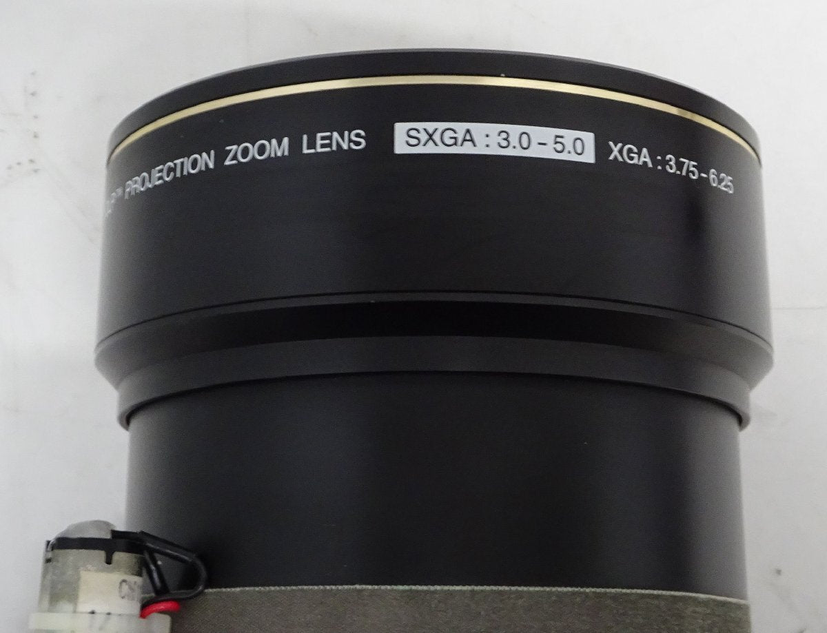 Panasonic ET-D75LE3 Medium-long Focus Zoom Lens for DLP Projectors PT-DZ Series RZ Series DS Series [b1212195394]