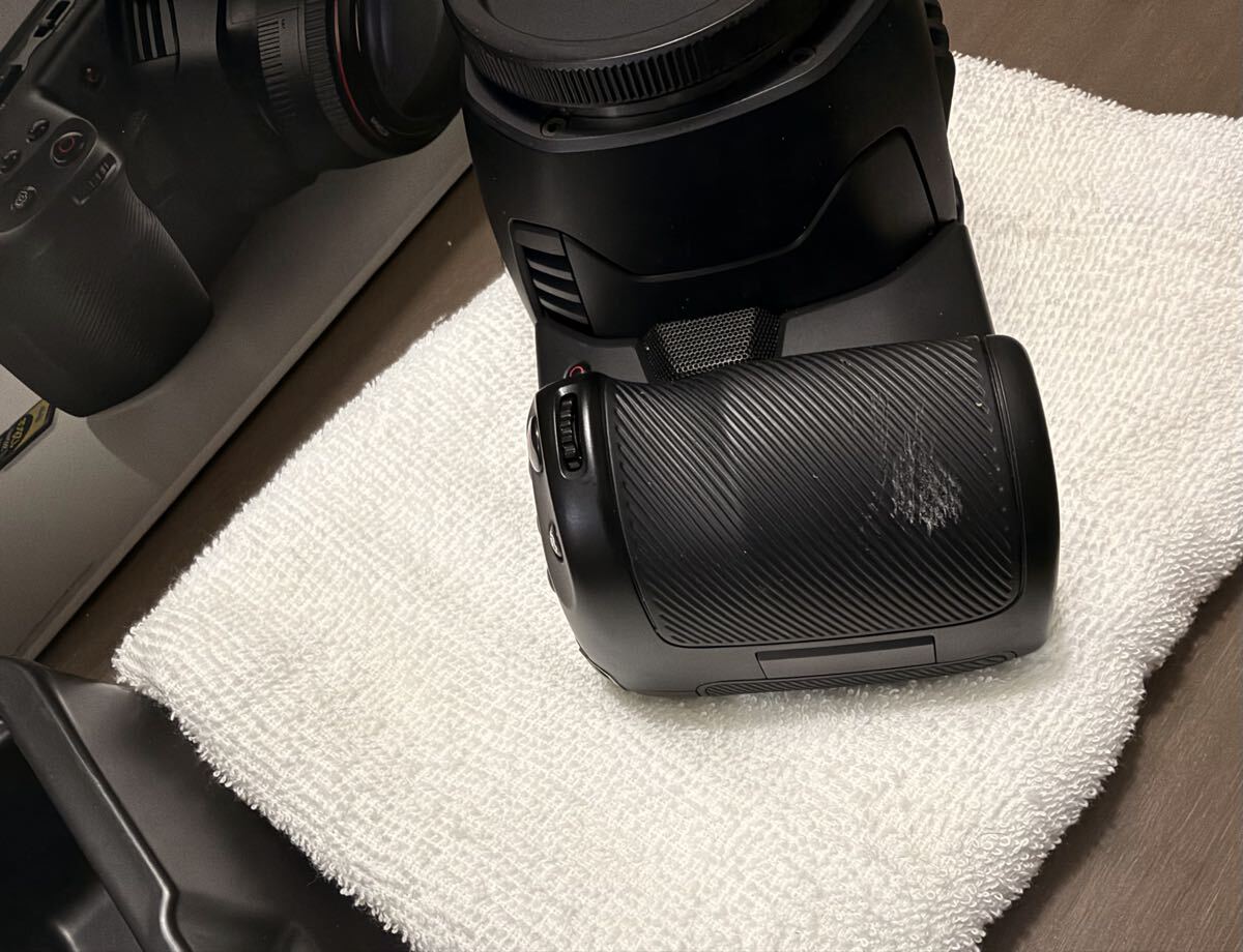 Blackmagic Pocket Cinema Camera 6K with SmallRig Cage [o1246151640]