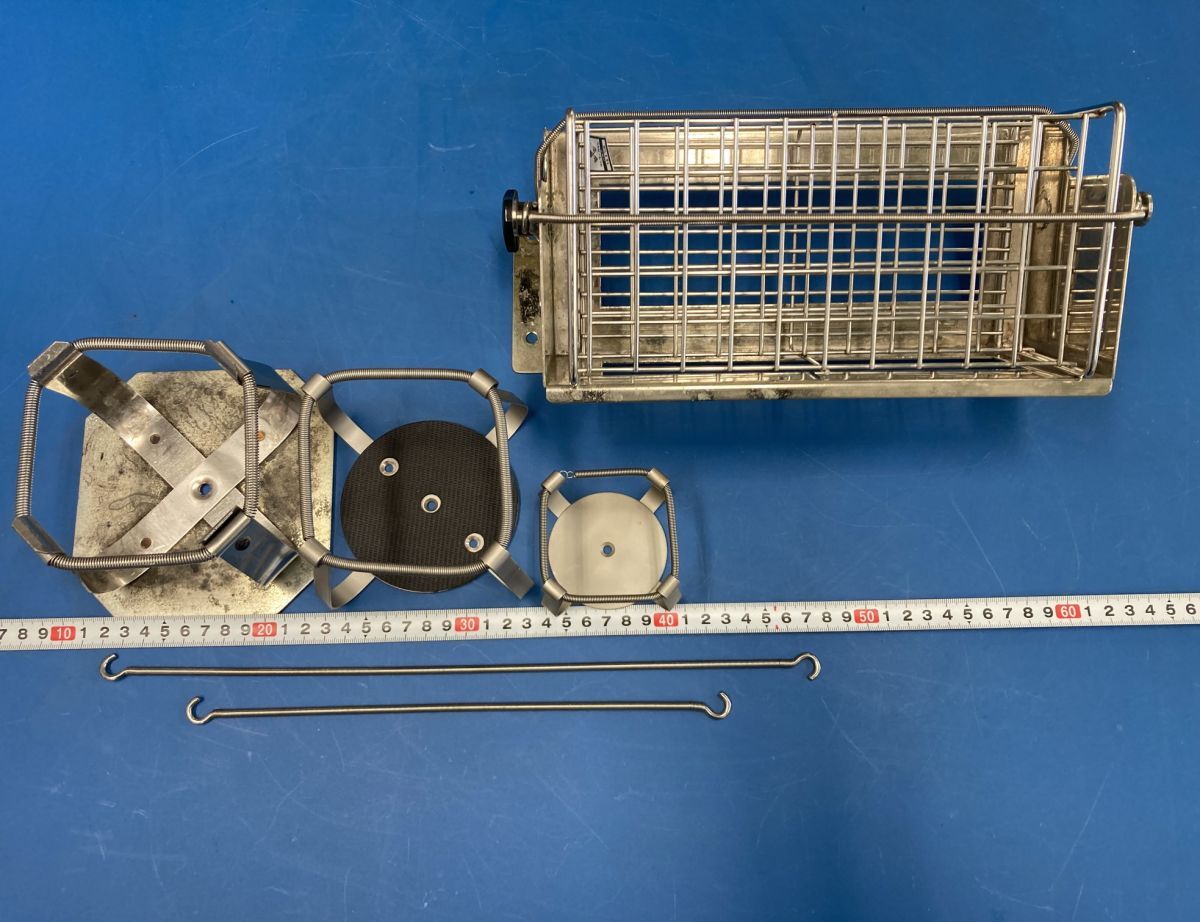 Thomas Kagaku AT-12R Multifunction Orbital Shaking Incubator with Flask Holder [f1226375376]