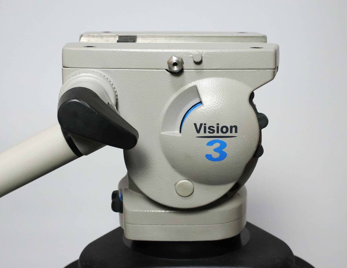Vinten Vision 3 Tripod Set with Head [w1248063140]