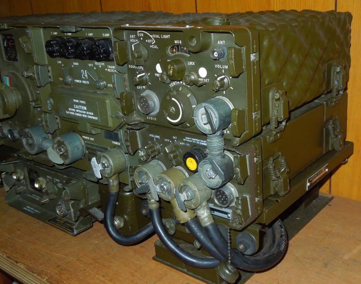 US Army GRC-7 Radio Equipment with CW329 Cover [t817827569]