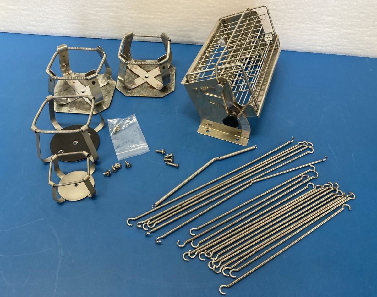 Thomas Kagaku AT-12R Multifunction Orbital Shaking Incubator with Flask Holder [f1226375376]
