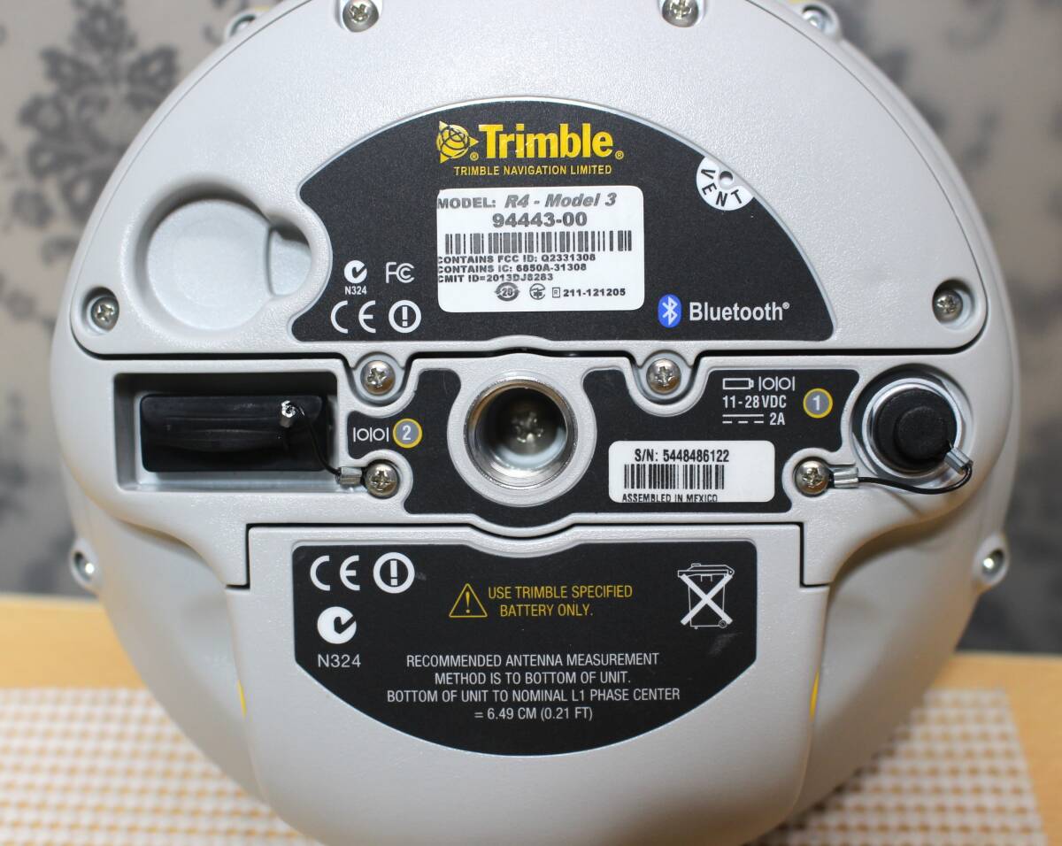 TOPCON Antenna-integrated GNSS Receiver Trimble R4 Model 3 T41 Efit+ [u1199523797]