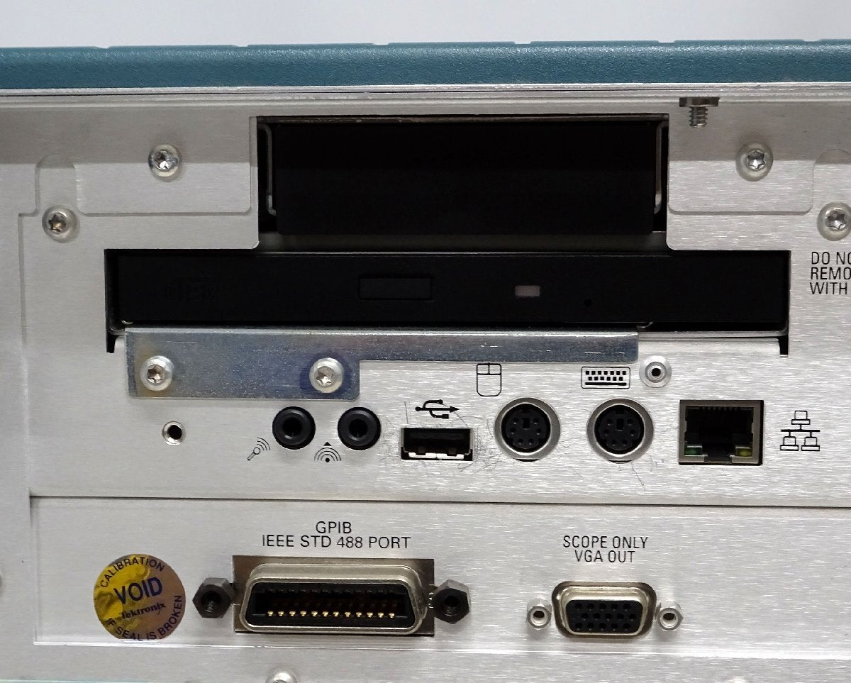 Tektronix TDS8000B Digital Oscilloscope (as-is) [x1237897645]