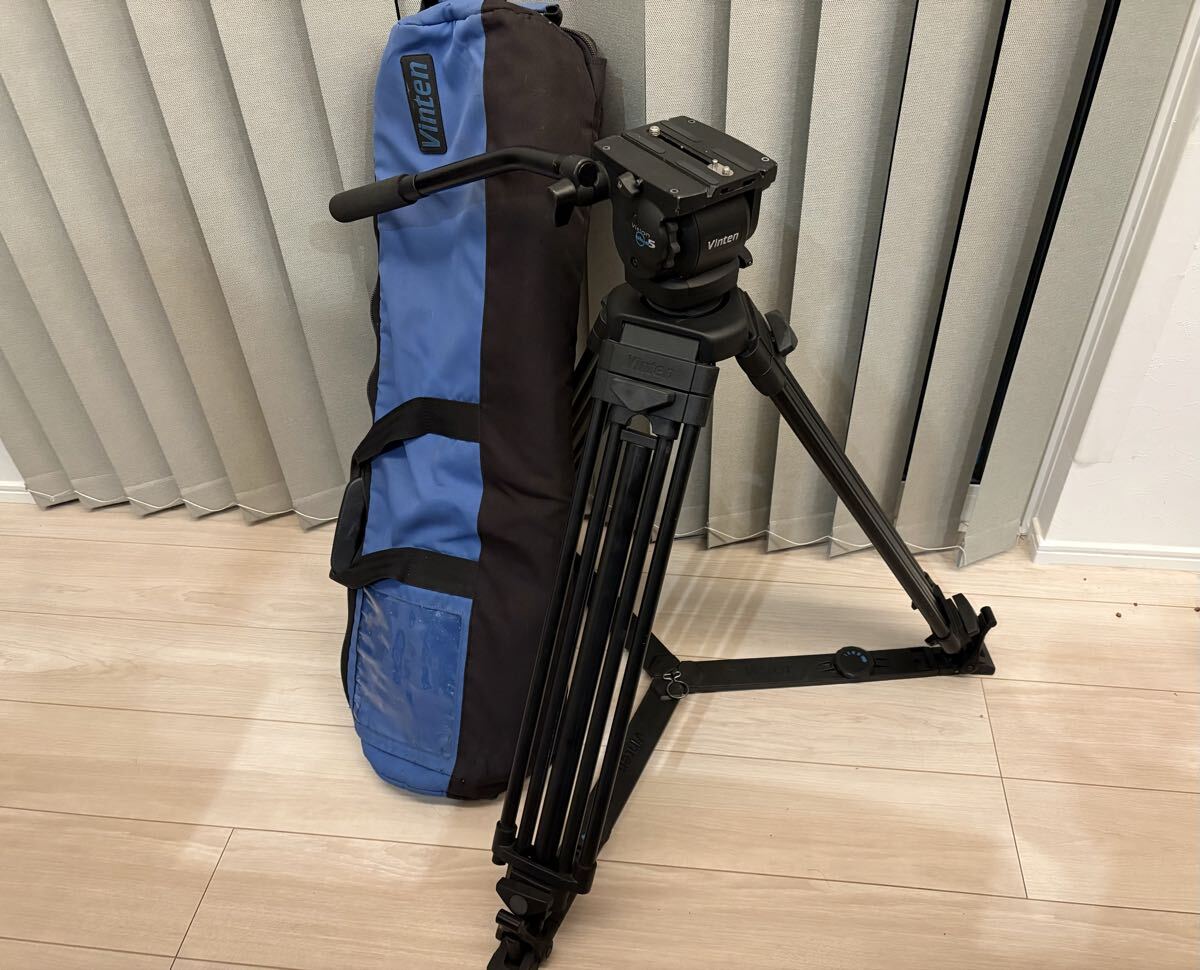 Vinten Vision blue5 Aluminum Tripod with Ground Spreader [t1236385444]