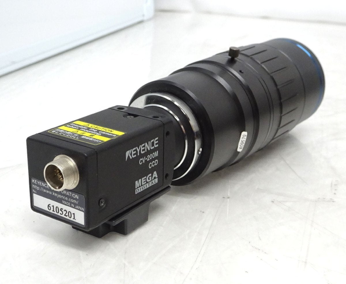 Keyence CV-200M CV-3500 Black and White Camera and Digital Controller with Lens and Console (as-is) [1191067595]