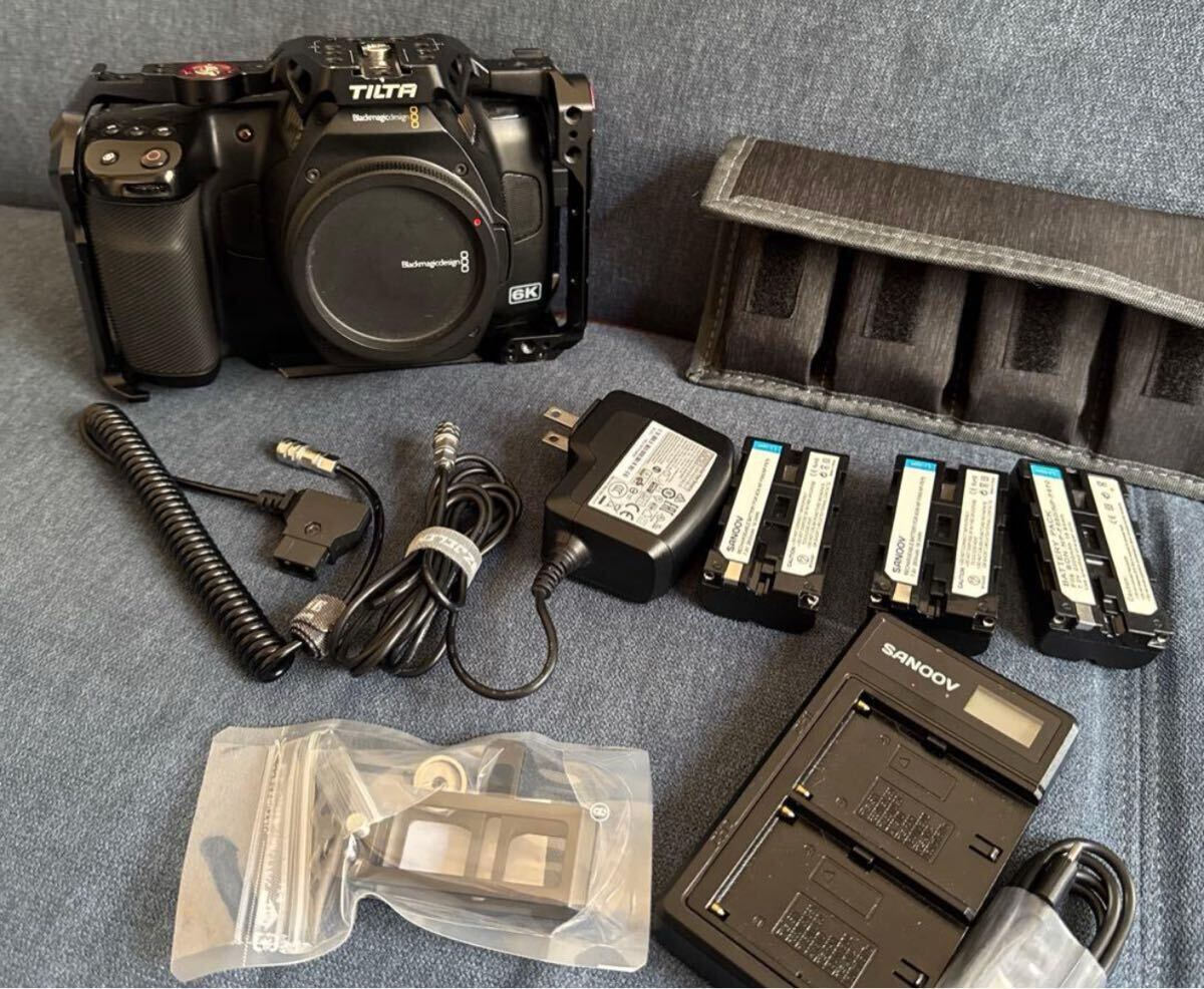 Blackmagic Pocket Cinema Camera 6K Pro Rig and Accessory Set [m1241584383]