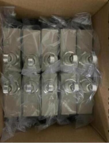 OMRON ZC-Q2255 Limit Switch Set of 50 [n1148100248]