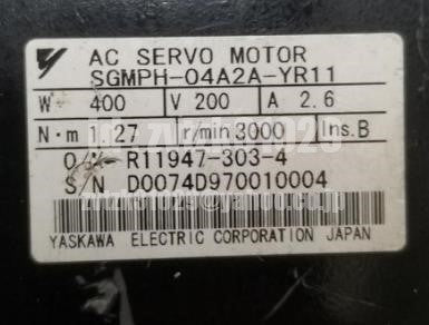 Yaskawa SGMPH-04A2A-YR11 Servo Motor [w1118427746]