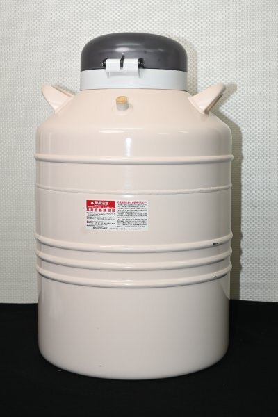 CryoOne SR-36-6R Liquid Nitrogen Freezing Storage Container 36.2L [s1240400435]