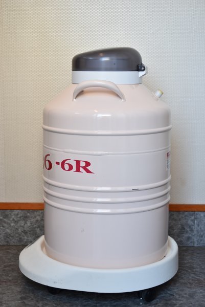 Cryo-One SR-36-6R Cryopreservation Container with Liquid Nitrogen Monitoring Device [n1123654964]