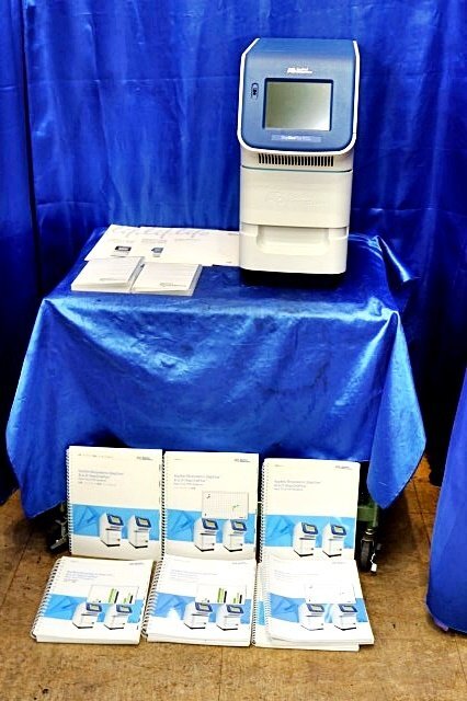 Applied Biosystems Real-Time PCR Analyzer Step One Plus Real-Time PCR System [w1213598839]