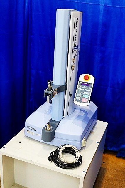 Shimadzu EZ-SX Tabletop Testing Machine 500N with TRAPEZIUM X Software [d1244217474]