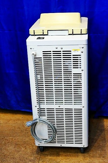 TOMY MX-305 High-Performance Cooling Centrifuge with TMA-300 Rotor Base [n1244671295]