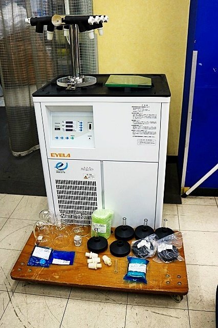 EYELA FDU-2110 Freeze Dryer with Flask Set Single Phase 200V [p1246258355]