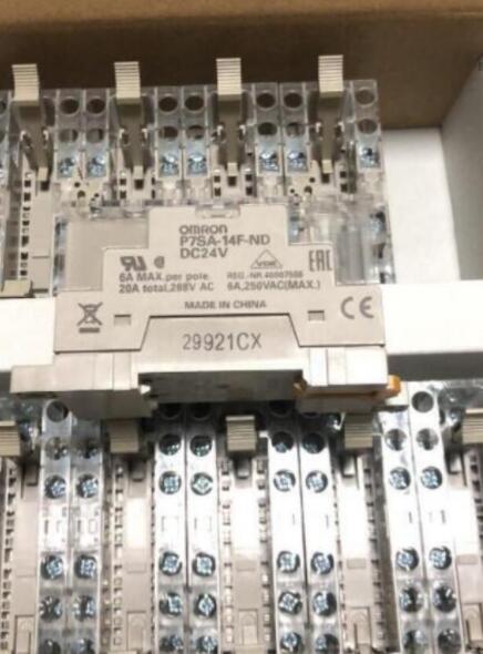 Omron P7SA-14F-ND Safety Relay Socket Set of 50 DC24V [1207564001]