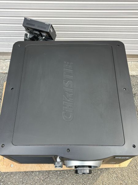 Christie Solaria One DCI DLP Cinema Projector [u1222120516]
