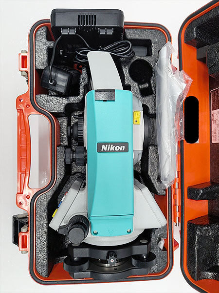 Nikon NST-C3 Total Station with 2 Batteries and Charger [g1242668689]