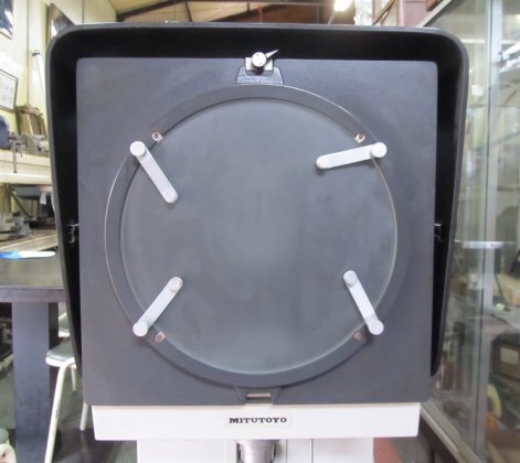 Mitutoyo PJ-300 Optical Measuring Instrument with Fixed Screen φ300mm [r1242823295]