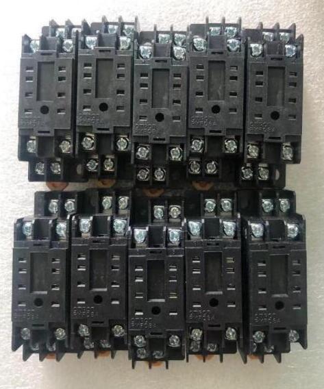 OMRON PYF08A Surface Connection Socket 500-Piece Set [g1127837630]