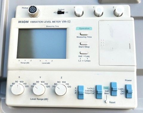 Rion VM-52 Vibration Level Meter 30-12dB 1-80Hz [f1210022578]