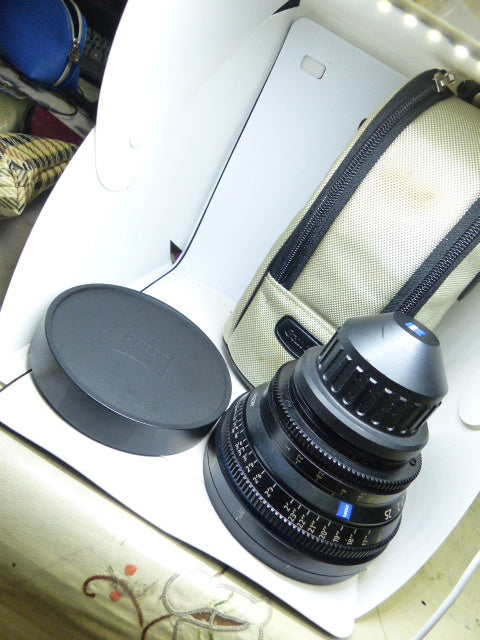Zeiss Distagon 25mm T2.1 Wide Angle Lens PL Mount [b1101349061]