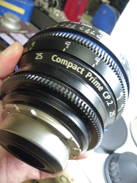 Zeiss Distagon 25mm T2.1 Wide Angle Lens PL Mount [b1101349061]