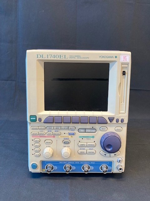 YOKOGAWA DL1740EL Digital Oscilloscope 1Gs/s 500MH [w1128494521]