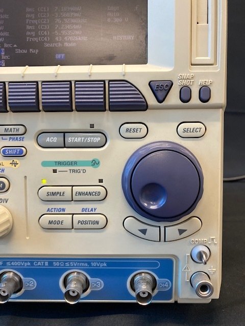 YOKOGAWA DL1740EL Digital Oscilloscope 1Gs/s 500MH [w1128494521]