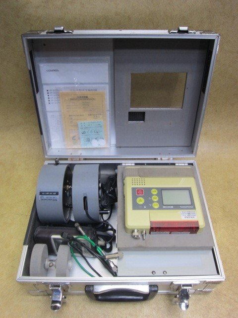 New Cosmos Electric XP-302M Multi-Gas Detector with Manual and Accessories [n1149794212]
