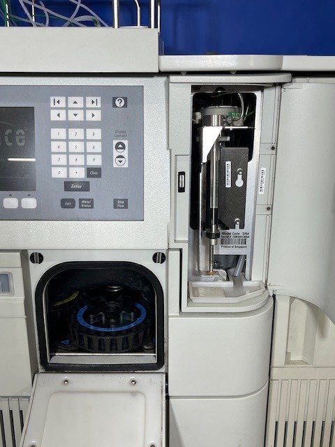 Waters 2795 Liquid Chromatograph [p1182692221]